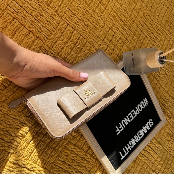 Authentic Prada Wallet & Key Holder Set - Picture 10 of 14